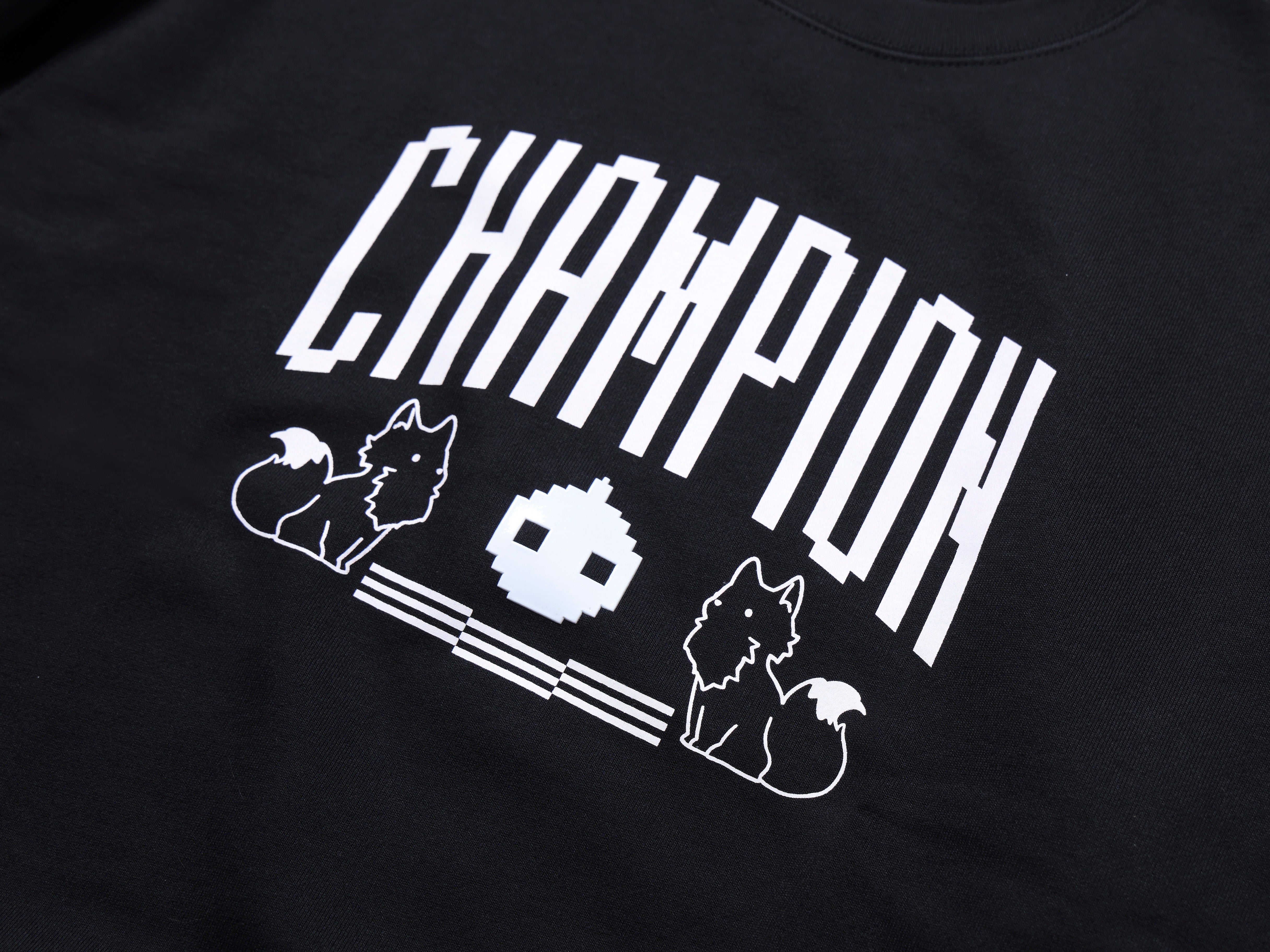 GRAPHIC TSHIRT BLACK
