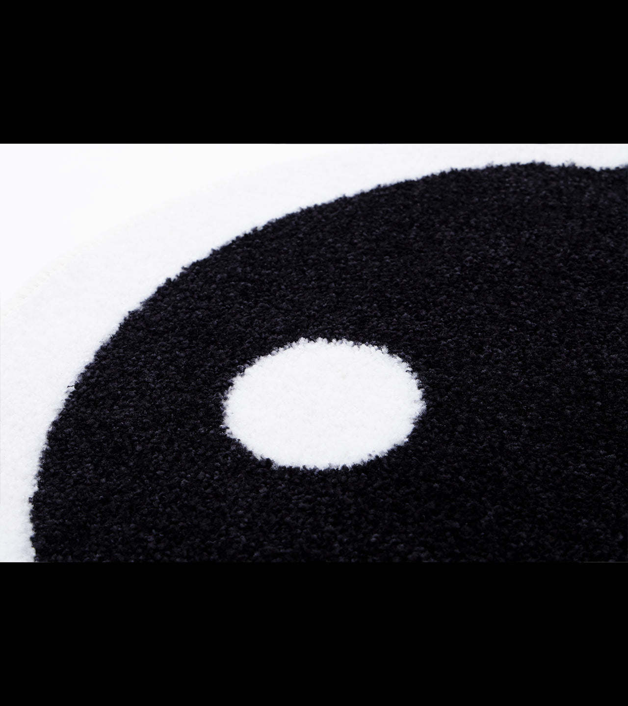 ICONIC RAG MAT